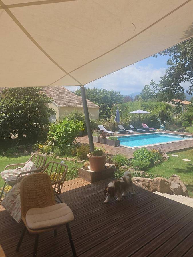 Appartement entier, One-Bedroom Apartment in Prunelli-di-Fiumorbo, Parc naturel régional de Corse