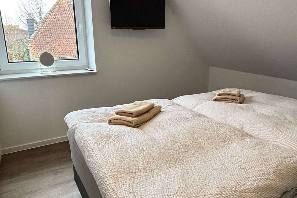 Neubau-Ferienhaus in Emden mit moderner Einrichtung für bis zu 6 Personen in Emden, Ostfriesland