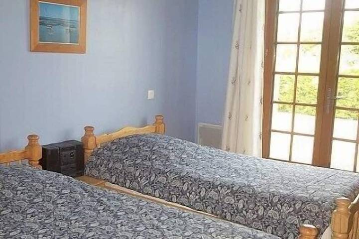 Location de vacances pour 10 personnes, avec jardin et balcon à Talais - 3