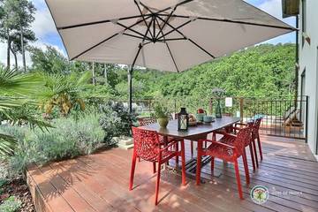 Maison De Vacances pour 7 Personnes dans Aubenas, Ardèche, Photo 4