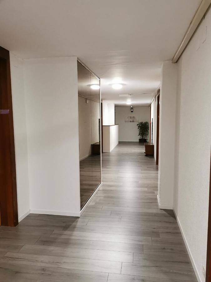 Hôtel pour 2 personnes, avec terrasse à La Chaux-de-Fonds - 3