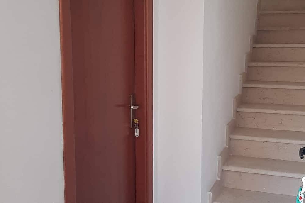 Apartamento entero, Vacation apartment in a central location in Peschici (Gargano/Apulia) for 2 persons in Peschici, Peschici region