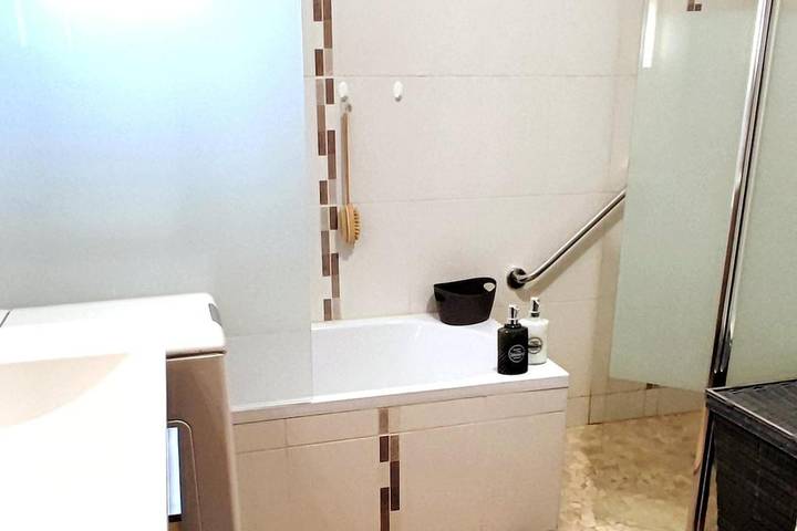 Gîte pour 6 personnes, avec jardin à Baillargues - 3