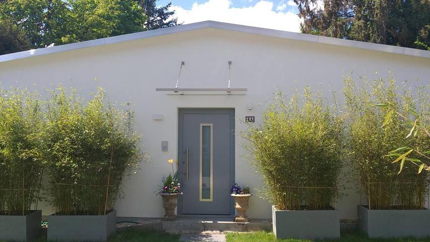 Ferienwohnung für 2 Personen, mit Terrasse und Garten sowie Ausblick in Bad Homburg