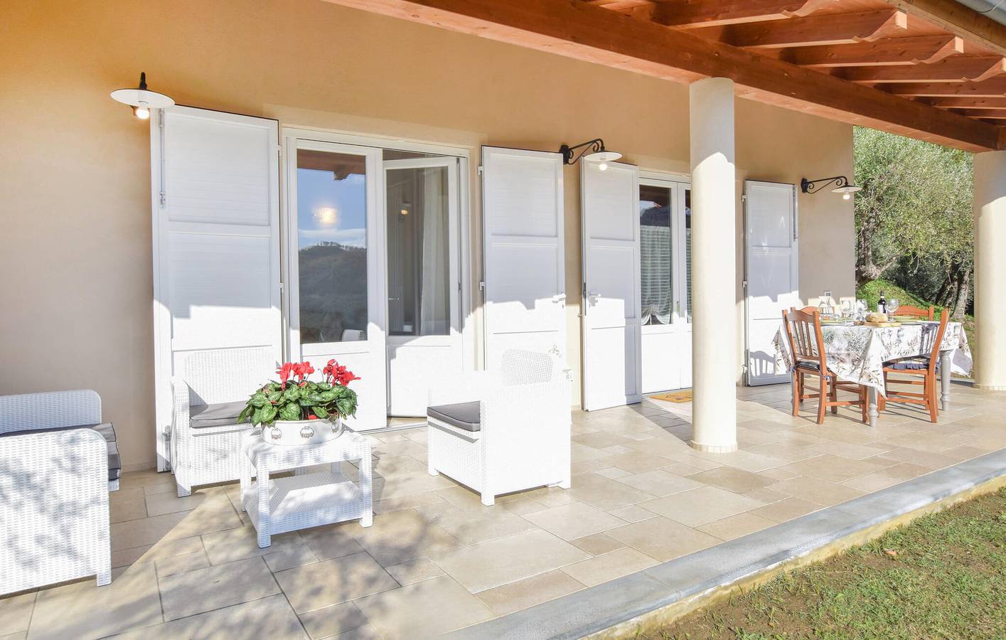 Charmantes Apartment mit Pool und WLAN in der Nähe von Massarosa in Massarosa, Italienische Riviera