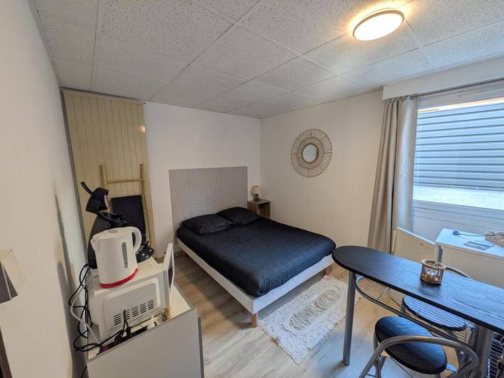 Double Room with Shared Bathroom in Briançon, Serre Chevalier