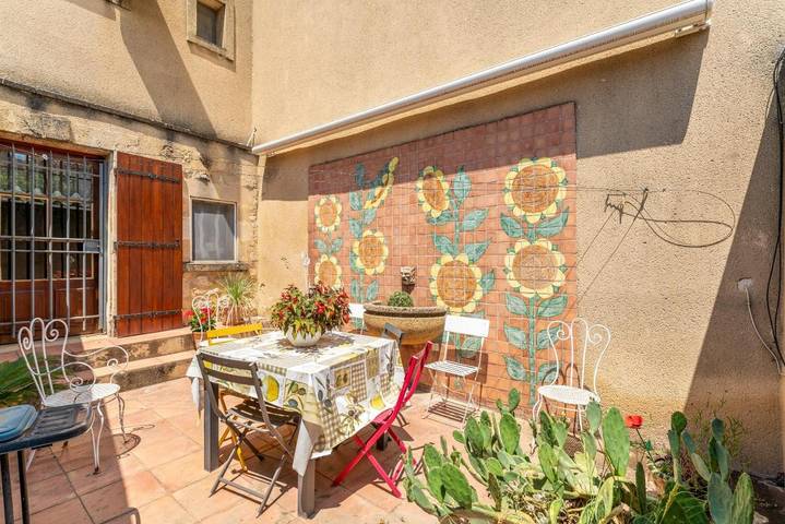 Gîte pour 6 personnes, avec terrasse
