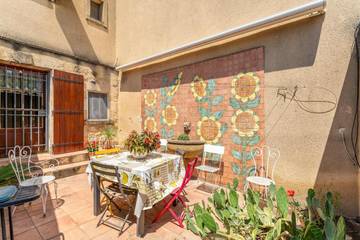 Gîte pour 6 personnes, avec terrasse à Saint-Hilaire-d'Ozilhan