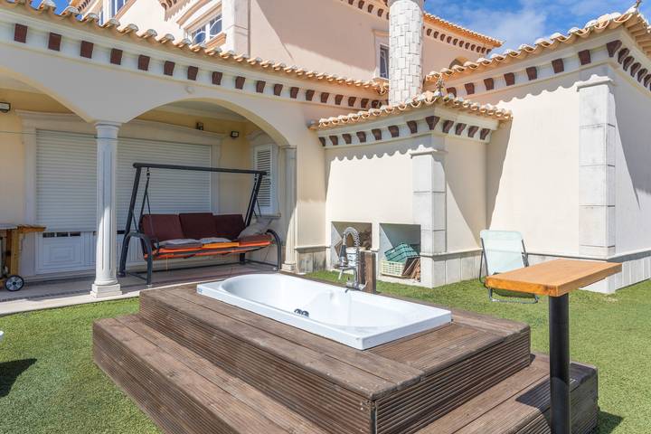 Hostel de espacio abierto para grupos - cerca de Ericeira y Mafra in Distrito de Lisboa