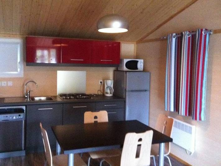 Chalet für 6 Personen, mit Pool und Sauna sowie Kinderpool im Jura - 3