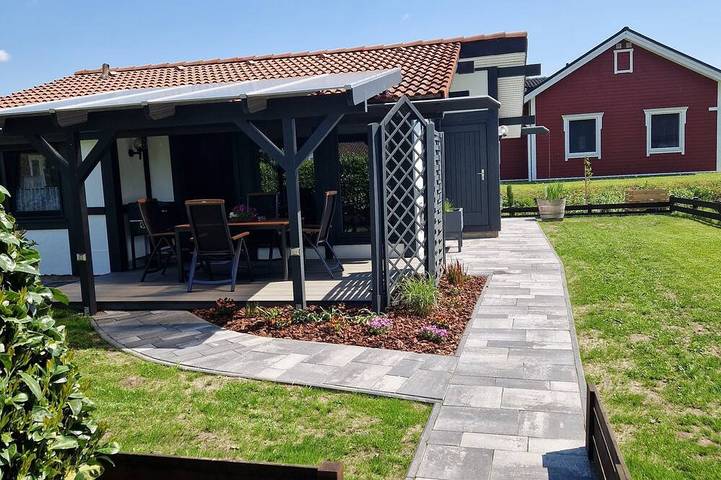 Ferienhaus für 4 Personen, mit Terrasse und Garten in Hollern-Twielenfleth