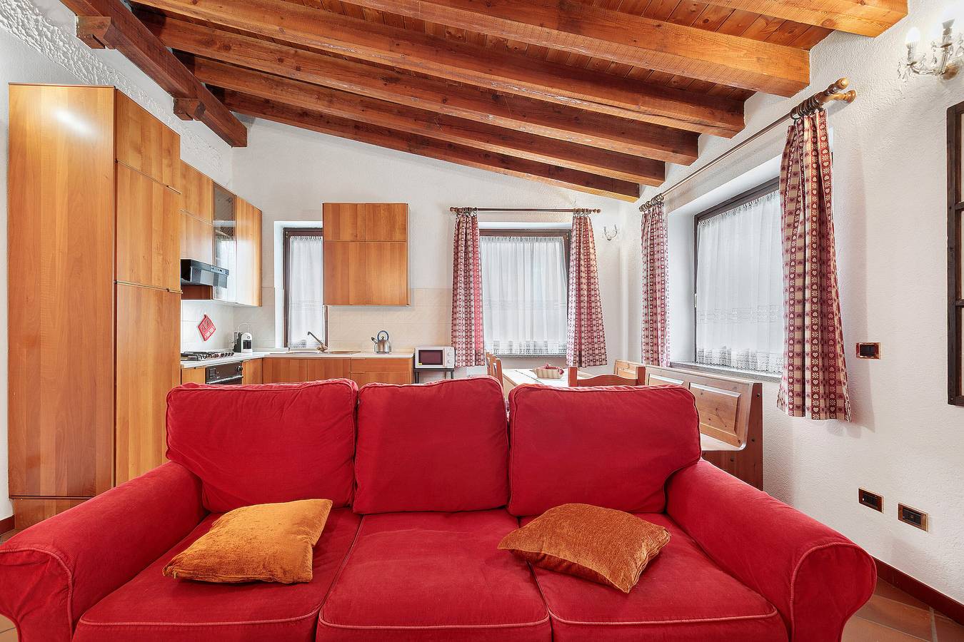 Geheel appartement, Appartement 'Bilocale 12' met Uitzicht op de Bergen en Wi-Fi in Gressan, Comune di Gressan