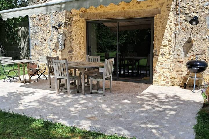 Gîte pour 4 personnes, avec Terrasse et Jardin