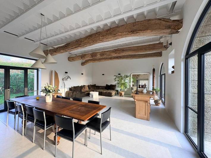 Location de vacances pour 14 personnes, avec jardin à Champeaux