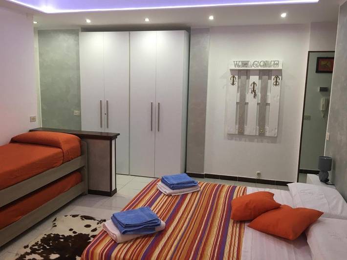 Chambre d’hôte pour 4 personnes, avec jardin et vue à Suello