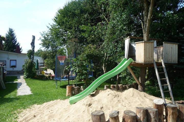 Ferienwohnung für 6 Personen, mit Terrasse und Garten im Erzgebirge - 3