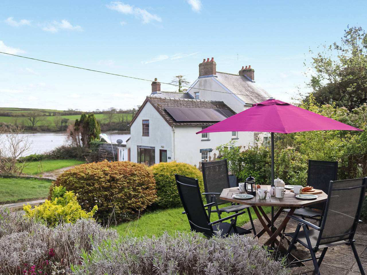 Teifi View in St Dogmaels, Cardigan Bay