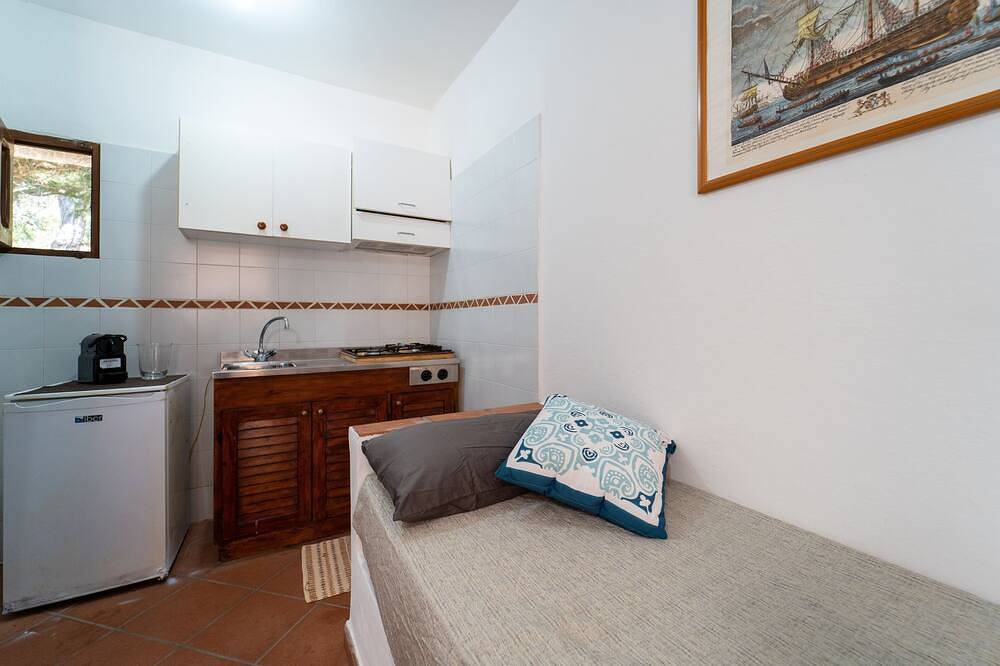 Dammuso detached cottage with sea view and garden in Lampedusa in Lampedusa e Linosa, Pelagische Inseln