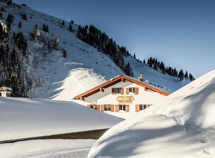 BnB für 2 Personen, mit Garten und Terrasse sowie Sauna, mit Haustier in Rottach-Egern