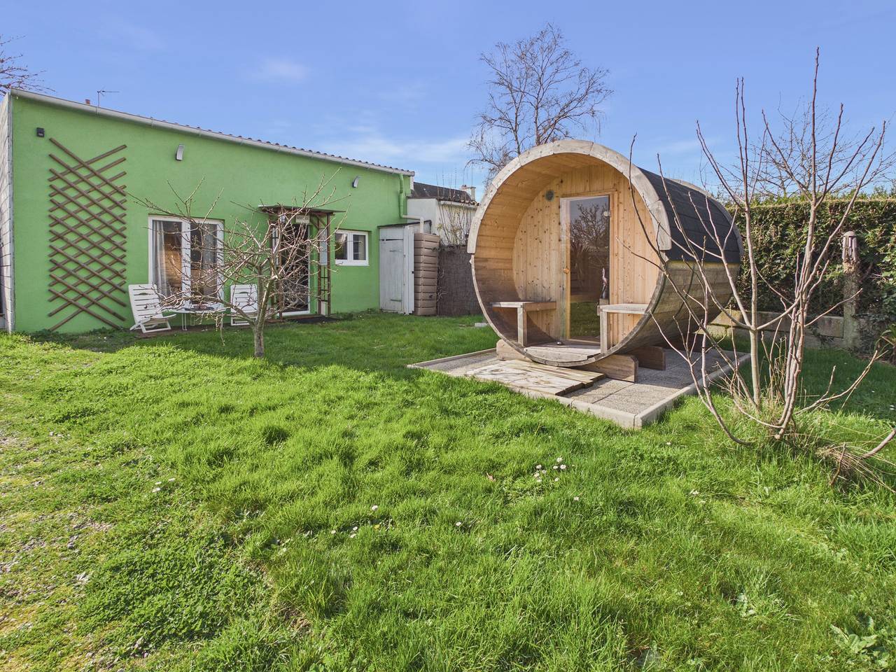 Studio entier, Charmant gîte pour 2 avec jardin in Concarneau, Région de Quimper