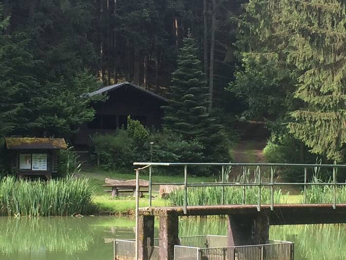 Ganze Ferienwohnung, 2-Bett-Ferienwohnung Walter - rollstuhlgerecht in Üdersdorf, Vulkaneifel