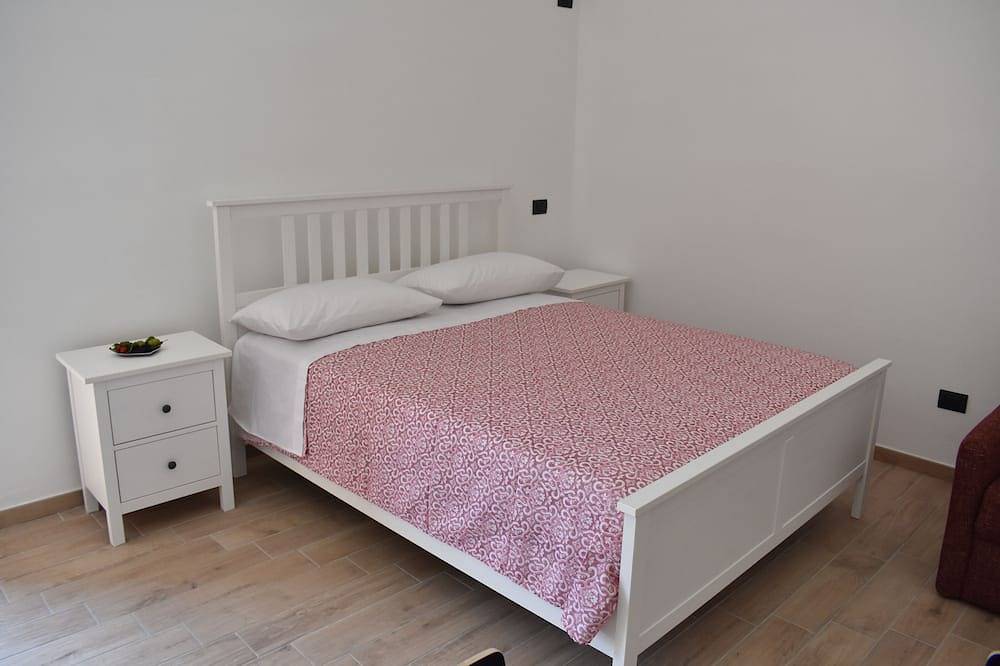 Casa Sacà interior 01 cerca de las ruinas de la antigua Pompeya in Pompeya (Nápoles), Parque nacional del Vesubio