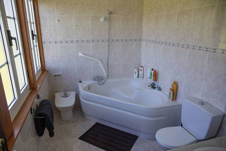 Beachfront Surf & Holiday House, Charming & Quiet in Valdoviño, Rías Altas