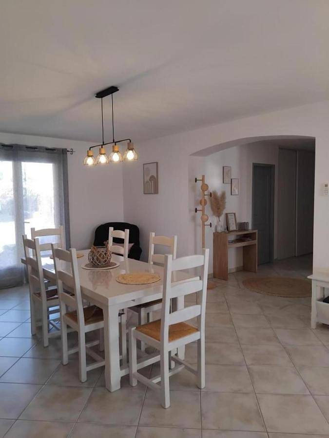 Location de vacances pour 6 personnes, avec jardin à Castelnau-d'Aude - 2