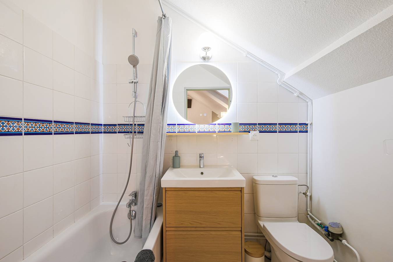 Ganze Wohnung, Le Studio Amande - Au centre-ville de Grenoble in Grenoble, Isère