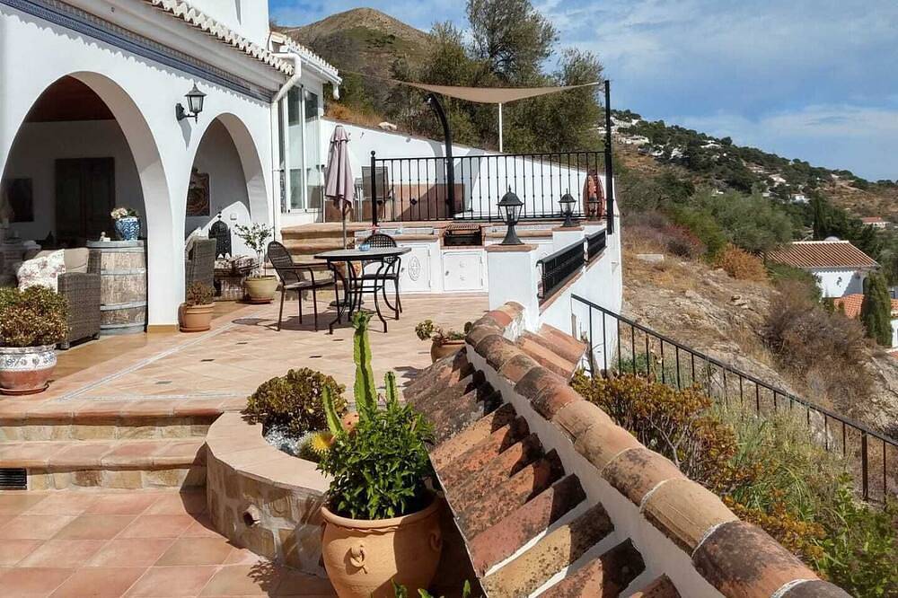 Casa Roble B&B Frigiliana in Cómpeta, Málaga Provinz