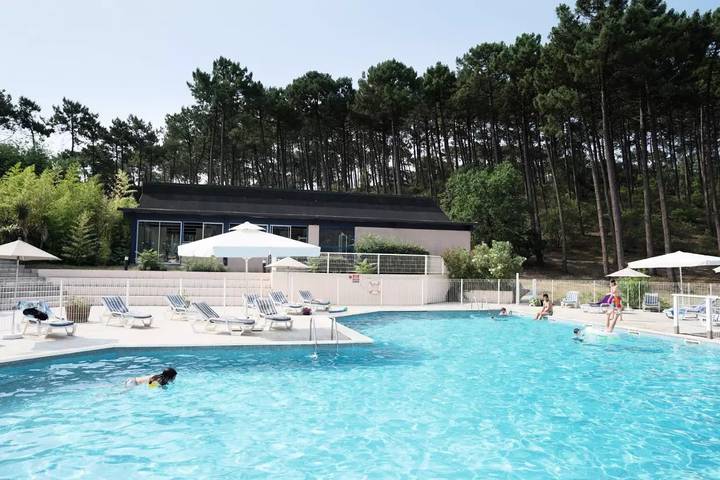 Gîte pour 2 personnes, avec Balcon et Piscine à Carcans - 4