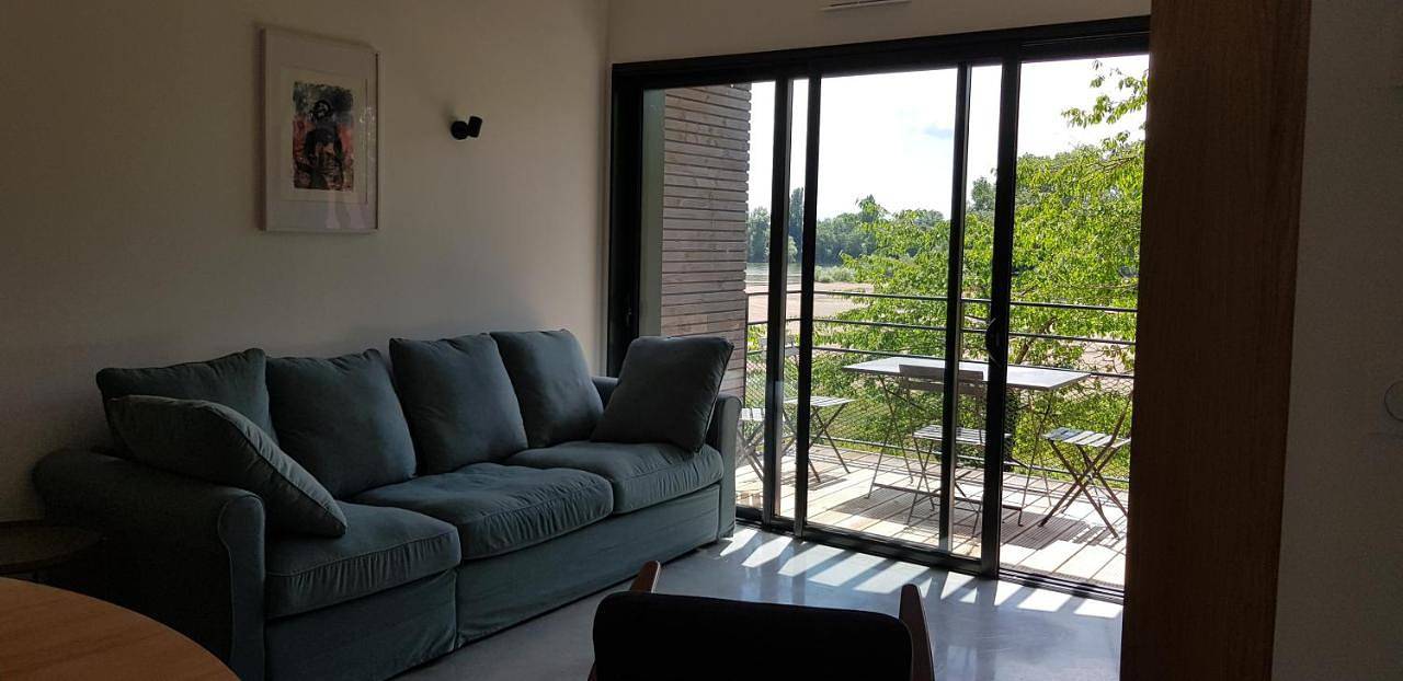 Appartement entier, Apartment with Terrace in Les Ponts-de-Cé, Région d'Angers