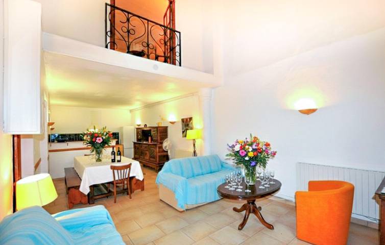 Location de vacances pour 8 personnes, avec jardin et piscine à Portel-des-Corbières - 3