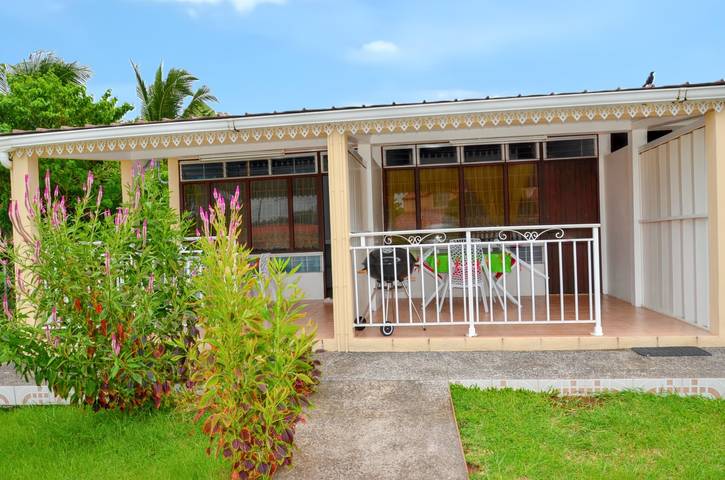 Gîte pour 4 personnes à Sainte-Anne (Martinique) - 2