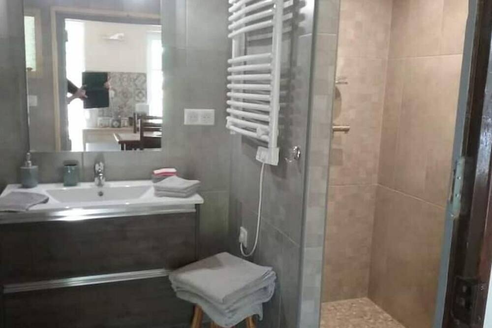 Guest House entière Gîte Le Pavillon Tilia in Montrichard Val de Cher, Région de Blois