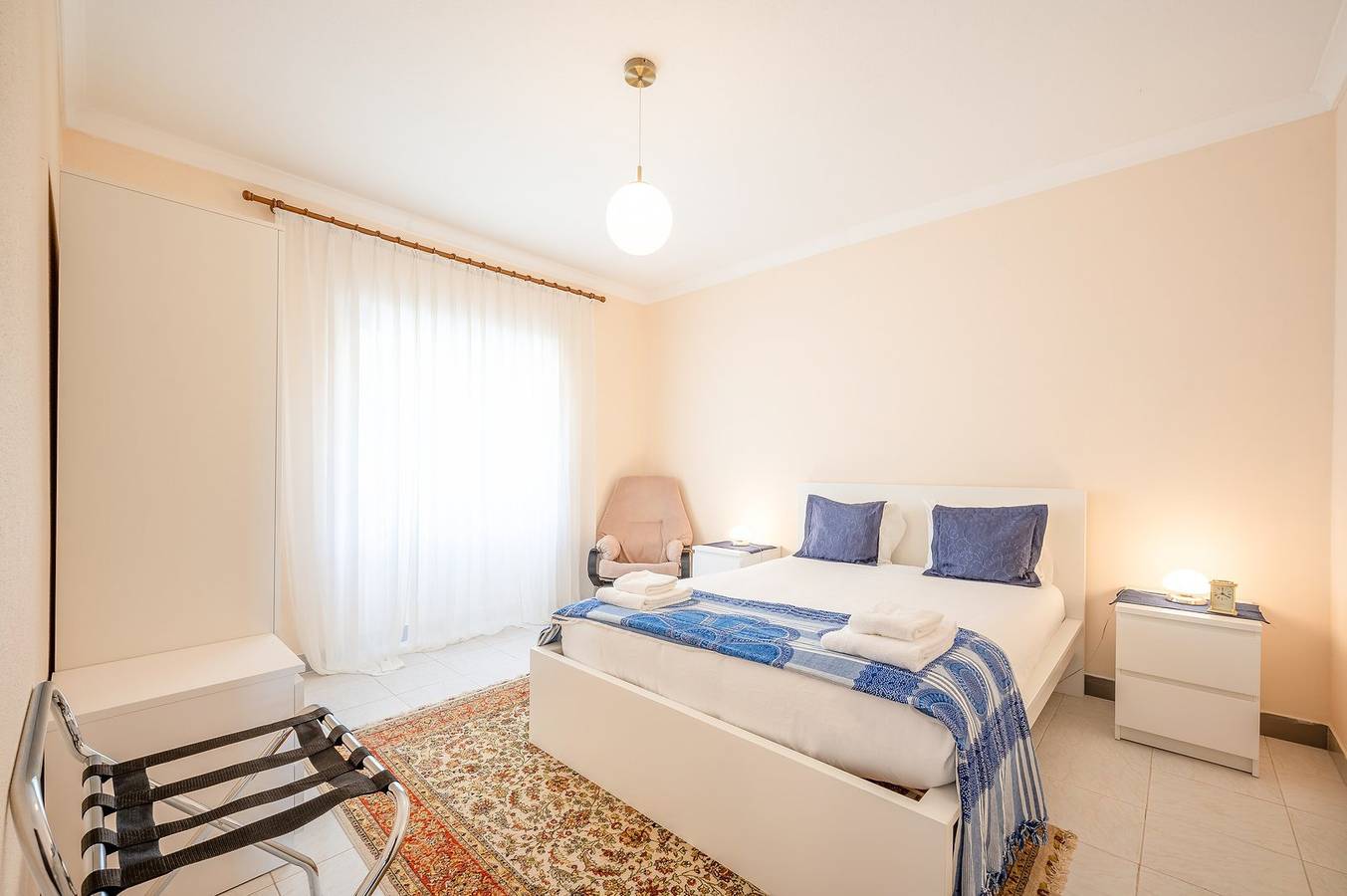 Appartement entier, Guestready - Résidence florale d'Ericeira in Praia da Foz do Lizandro, Carvoeira
