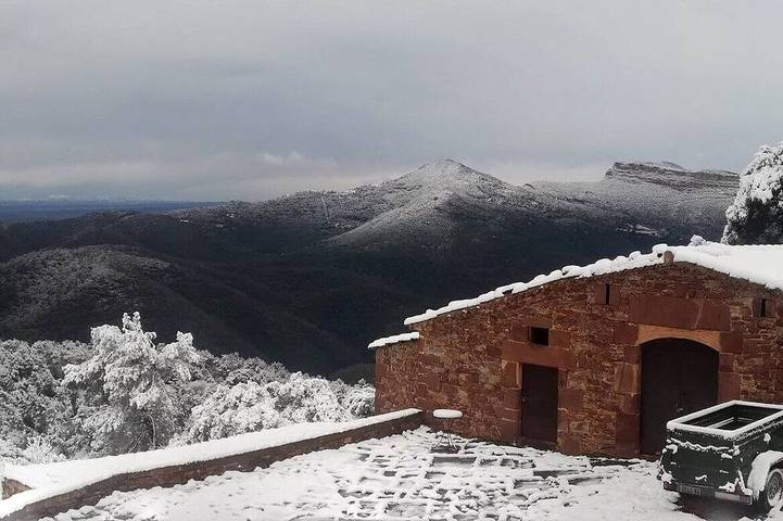 Alojamiento en Masia tradicional siglo XIV en el parque natural del Montseny in Figaró-Montmany, Interior de Barcelona