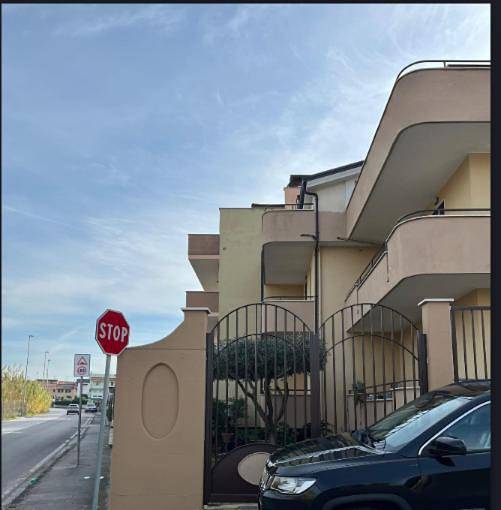 Ganze Wohnung, Two-Bedroom Apartment in Mondragone, Caserta Provinz