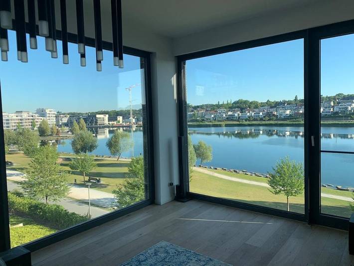 Ferienwohnung für 4 Personen, mit Balkon und Seeblick sowie Ausblick in Dortmund