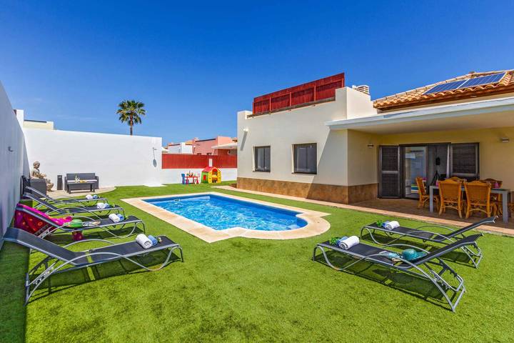 Casa rural para 6 personas, con piscina y terraza en Antigua - 2