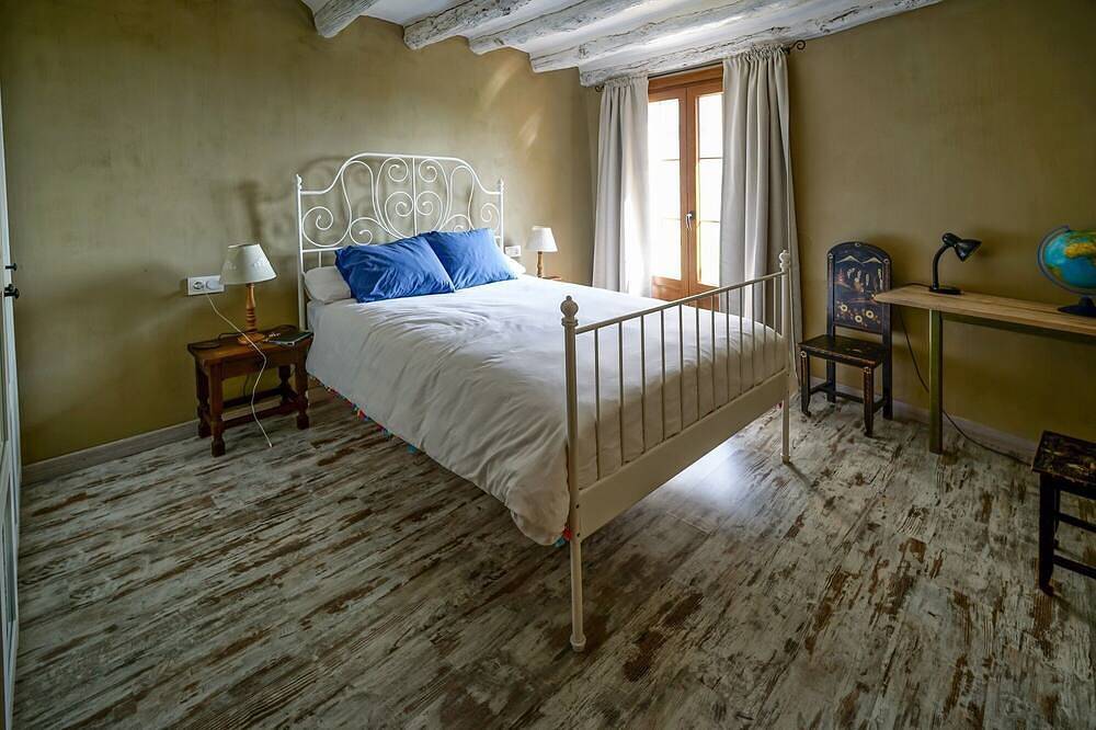 Casa Rustica en Baix Camp.  Vistas de la Costa Dorada in Almoster, Baix Camp