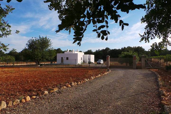 Gîte pour 5 personnes, avec Jacuzzi ainsi que Terrasse et Jardin dans Ibiza