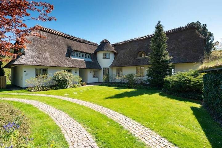 Ferienhaus für 10 Personen, mit Pool und Whirlpool auf Seeland