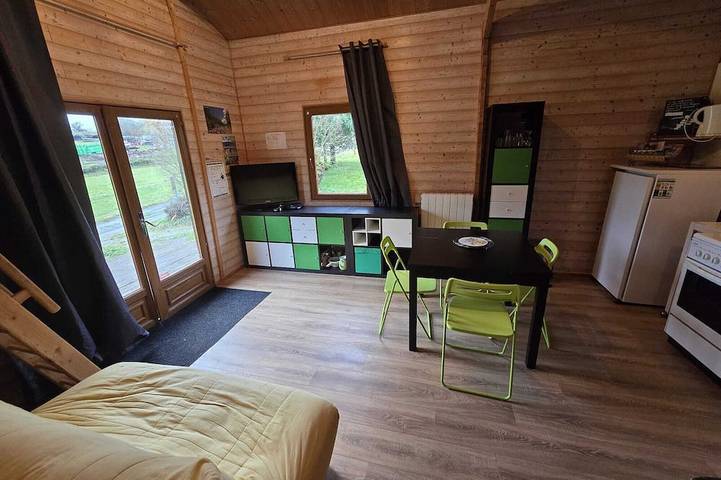 Gîte pour 6 personnes dans Neussargues en Pinatelle - 3