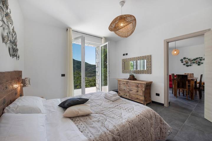 Appartement entier, Appartement de vacances "Villa Lice - Sciacchetrà" avec vue sur les montagnes, jardin et Wi-Fi in Casarza Ligure, Riviera di Levante