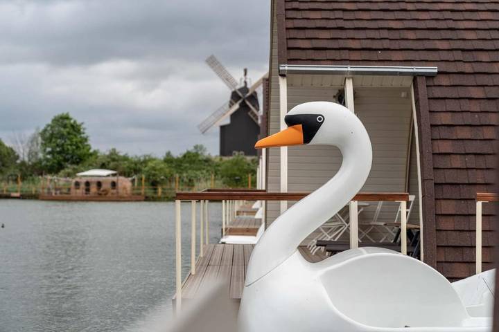 Ferienwohnung für 5 Personen, mit Terrasse und Garten sowie Sauna und Seeblick in Jerichow - 2