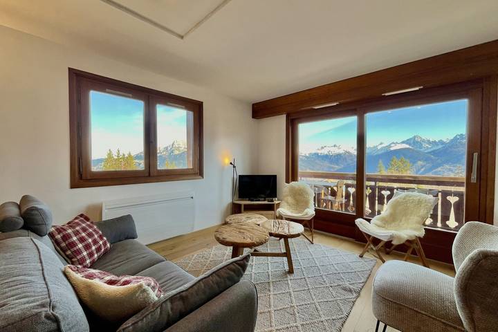 Entire apartment, Stay in the mountains with stunning views in Combloux, Pays du Mont-Blanc