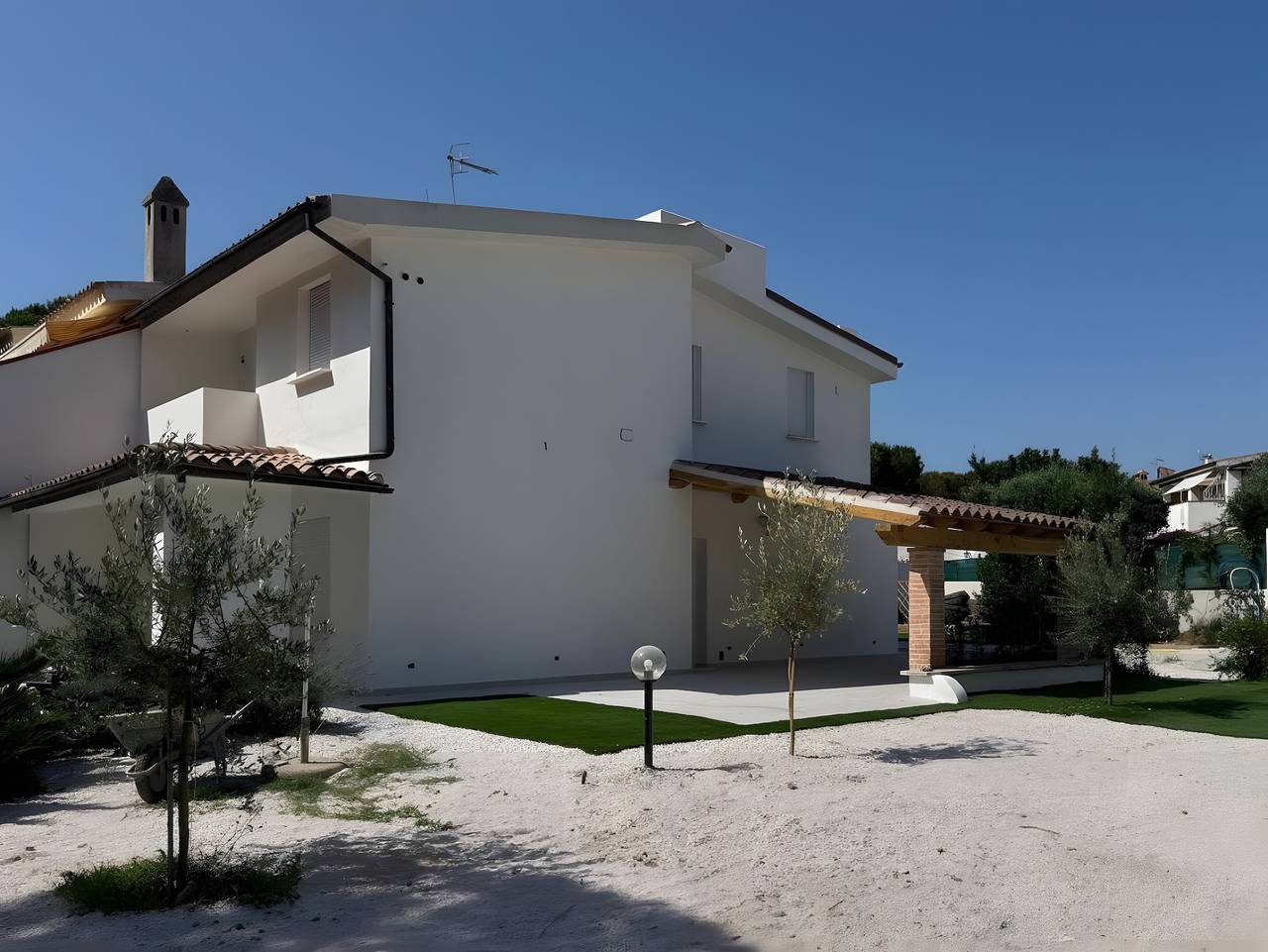 La corte degli ulivi residenza: Casa vacacional en Cala Liberotto in Spiaggia Sa Mattanosa (Orosei), Orosei