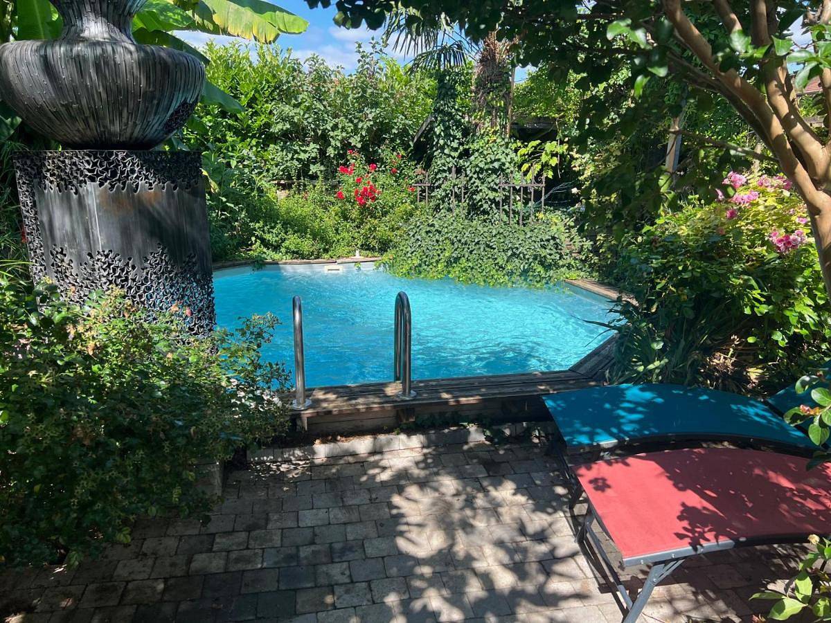 Suite in Montluel, Ain