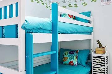 Beach House for 24 People in Newquay, Cornwall, Photo 4